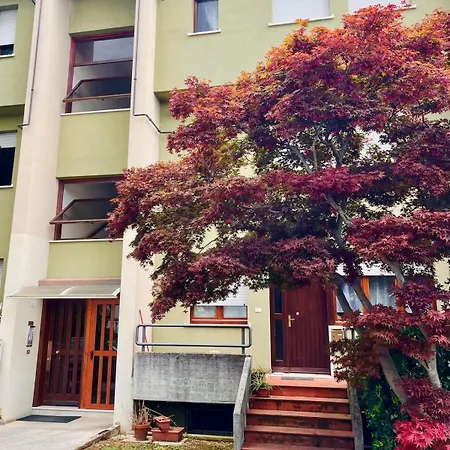 Apartmán Su Due Piani Vicino Al Policlinico *